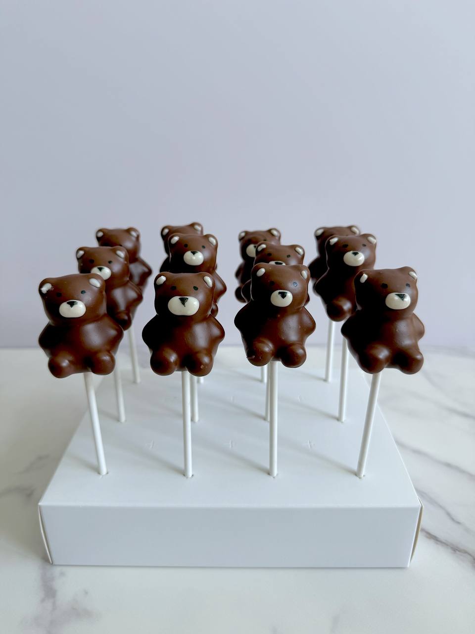 Custom Cake Pops